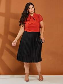 Plus Size Pleated Midi Skirt With Lined Elastic Waist - 黑色 - 查看 1