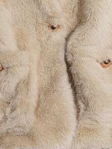 New French-Style Women's Fashionable & Elegant Sleeveless Faux Fur Vest For Autumn And Winter, With Single-Button Design, Pockets And Crew Neck