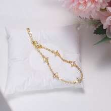 18K 镀金防水迷你锆石花朵吊坠手链，奢华珠宝礼物，适合女士 - 金色 - 查看 3