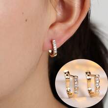 1 Pair Minimalist Geometric U-Shaped Hoop Earrings For Women, Versatile Chic Earrings Suitable For Parties, Daily Commute, Work, Adding Refined Touch To Outfits