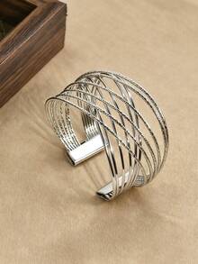 1 pieza Brazalete único de mujer con diseño geométrico cruzado, adecuado para uso casual, de compras, fiestas de noche, regalo perfecto (evitar el contacto con el agua)