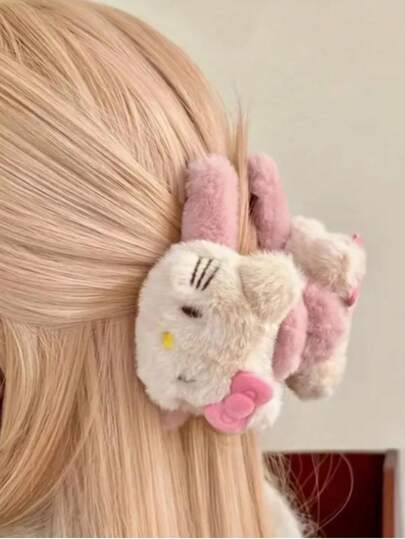 Sanrio 1 pieza Clip de pelo de peluche con garra de Hello Kitty linda, de tela de punto suave, accesorio de moda para todas las estaciones, elegante clip de garra, accesorios de invierno para el cabello, pinza de moda para el cabello