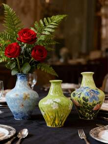 3 pièces Vases à fleurs en céramique peints à la main, vases en céramique vintage de forme de bulbe avec motifs floraux et papillons, faits main. Décoration de maison, arrangement floral, décoration de printemps, décoration de pièce, vase en verre