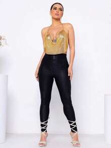 Women's Crop Top With Sexy Metallic Chain And Open Back - Dorado - View 2