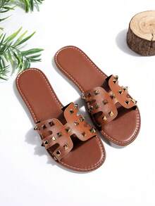 2025 Novo Verão Festa de Halloween, Sandálias da Moda Femininas Elegantes e Confortáveis Personalizadas com Biqueira Redonda, Rebites e Tachas, Adequadas para Usar com Vestidos, Denim, Leggings, para Férias, Viagens, Praia