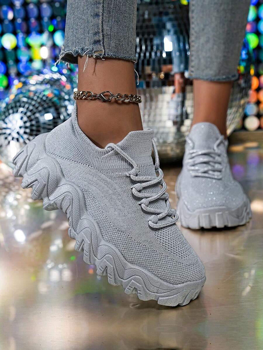 Women's Light Gray Wide Width Walkers - Roomy Design With Wave Sole For All-Day Wear, Year-Round Shoes For Women - Xám - Xem 1