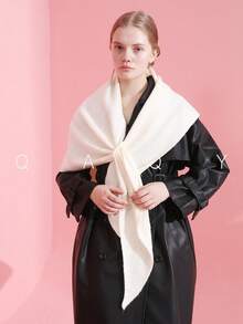 1条纯色加厚超大围巾，时尚百搭，适合秋冬季节，保暖防风三角披肩，日常、校园、通勤、春夏休闲、晚宴、母亲节、结婚纪念日、生日礼物、户外活动等场合，优雅高端女士配饰。 - 彩色 - 查看 6