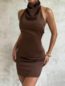 Vestido de verano Onicee, vestido de fiesta elegante de cuello alto, espalda descubierta y unicolor de satén, adecuado para el Día de San Valentín, citas, reuniones, fiestas, viajes, vacaciones, playa y otras ocasiones - Marrón - Ver 10