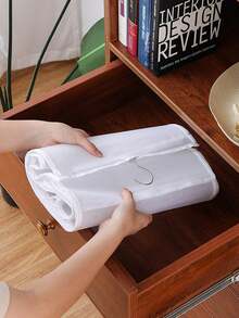 80pcs Shoe Cleaning Wet Wipes, Sneaker Cleaner, Sports Shoes Cleaning Cloths, Stain Remover Disposable Wet Tissues, Dedicated Shoe Cleaning - Black and White - View 3