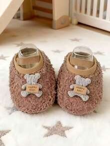 Ein Paar neue Babyschuhe - Süße Teddybär Dekoration Plüsch Kleinkindschuhe, geeignet als warme Herbst- und Winterhausschuhe für Babymädchen, modische und bequeme Hausschuhe für Baby Jungen, geschlossene Weichsohlen-Kleinkindschuhe für Mädchen