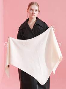 1条纯色加厚超大围巾，时尚百搭，适合秋冬季节，保暖防风三角披肩，日常、校园、通勤、春夏休闲、晚宴、母亲节、结婚纪念日、生日礼物、户外活动等场合，优雅高端女士配饰。 - 彩色 - 查看 5