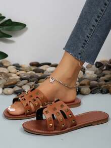 2025 Novo Verão Festa de Halloween, Sandálias da Moda Femininas Elegantes e Confortáveis Personalizadas com Biqueira Redonda, Rebites e Tachas, Adequadas para Usar com Vestidos, Denim, Leggings, para Férias, Viagens, Praia