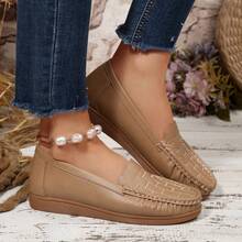 Women's Solid Color Fashion Commuter Basic Loafers, Round Toe Casual Non-Slip Slip-On Shoes, Comfortable Spring/Autumn