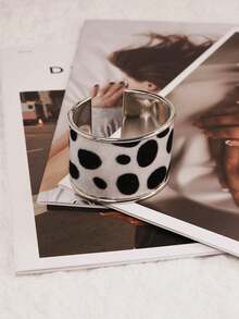 Fashionable Luxury Women's Open Bangle Bracelet