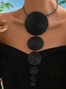 قلادة طويلة بتعليقة عملة قديمة، تصميم مبالغ فيه، أنيقة وعصرية