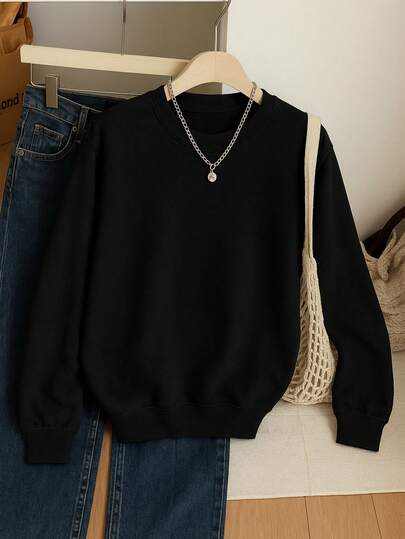 Sudadera cuello redondo Look urbano  Moda casual
