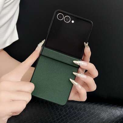 Premium Minimalist Green Leather Folding Phone Case For Samsung Galaxy Z Flip3 5GGalaxy Z Flip 4 5GGalaxy Z Flip 5 5GGalaxy Z Flip 6 5GGalaxy Z Fl