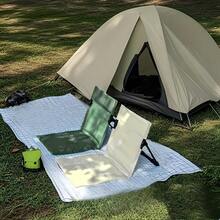 便携式折叠沙滩椅，配有柔软的坐垫和靠背 - 轻便的户外休闲椅，适用于露营、花园、野餐和户外活动 - 采用耐用的牛津布面料和铝合金框架，便于携带，是万圣节和圣诞节的完美礼物，可折叠沙滩椅、露营椅、花园休闲椅，结构坚固 - 彩色 - 查看 1