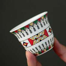 6pcs Luxury Gold Embossed Coffee Cup Set, Modern Middle Eastern Style Ceramic Tea Cups, Saudi Coffee Cups, Elegant Ceramic Mugs, Middle Eastern Style Holiday Gift, Comes With Crescent Moon & Star Gift Box, Designed For Turkish Coffee/Espresso, Elegant Drinkware For Turkish Coffee/Arabic Tea, Suitable For Home, Cafe, Holiday Gifts, Portable Small Coffee Accessories, Includes Exquisite Packaging, Suitable For Christmas, Ramadan, Eid Al-Fitr Gifts, Holiday Atmosphere Gifts