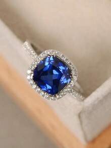 1pc Fashionable Square Shaped Ring For Women