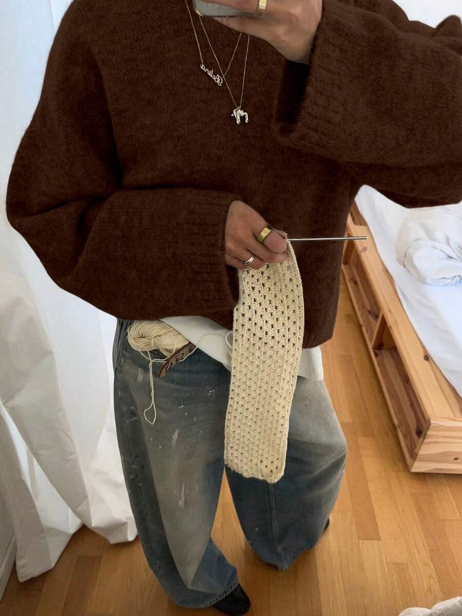 VIBEWAVE Heather Gray Vintage American Style Crew Neck Sweater, Cozy Knit Pullover For Autumn/Winter - Brown - View 1