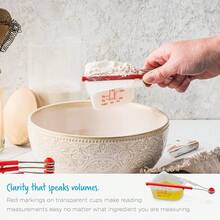 Dreamfarm Levups - Juego de tazas medidoras autonivelantes para cocina y horno, 4 unidades, color rojo - rojo - Ver 12