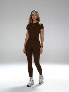 FWH Slim-Fit, Versatile Item, Tummy Control & Butt Lifting, Suitable For Yoga, Fitness Or Casual Wear. Women's Yoga Set, High-Waist Sports Pants Set, Shaping Sports 2-Piece Set, Tummy Control Yoga Outfit, Fitted Crew Neck T-Shirt Paired With High-Waist Yoga Pants, Essential 2-Piece Set For Women - Brown - View 5