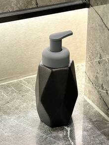 Dispensador de jabón cerámico geométrico, negro o blanco mate, diseño minimalista moderno, cabezal de bomba, adecuado para jabón de manos, jabón de platos, champú, loción corporal, uso en baño de hotel/hogar, botella vacía de alta gama rellenable