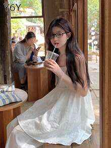 2025 New French Autumn Bestseller White Embroidered Casual A-Line Slip Dress For Women