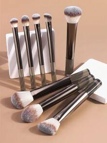 MAANGE 4pcs/8pcs/10pcs/15pcs/20pcs Professional Aluminum Makeup Brush Set, Travel Essential, Includes Foundation Brush, Blush Brush, Concealer Brush, Highlighter Brush, Powder Brush, Eyeshadow Brush, Eyebrow Brush, Lash Brush, Eyeliner Brush, Angled Brush, Soft Fiber Material, Portable, Ideal Gift For Women & Girls - Champagne - View 5