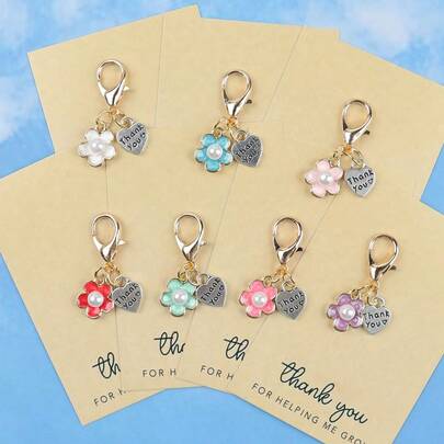 1 Stück/7 Stück Blumen & "Danke" herzförmiger Schlüsselanhänger, Blumen in Weiß, Blau, Rosa Farben mit Perleinlage, Metallring. Der Kartentext "Danke, dass Sie mir geholfen haben zu wachsen" drückt Dankbarkeit aus, geeignet als Geschenk für Lehrer, Freunde oder Familie, die Ihnen beim Wachsen geholfen haben. Weihnachtsgeschenktüten Anhänger Auto Schwester Geschenkideen