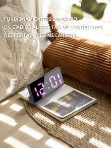 Reloj de pared digital grande de 16", pantalla LED grande con control remoto, 8 colores RGB, alarma, horario de verano y temperatura para sala de estar y oficina. - Multicolor - Ver 4