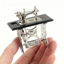 [Charming Vintage] Vintage Silvery Sewing Statue|   Metal|   Dollhouse Accessory, Office Desk And Home Decor - 縫紉機 - 查看 1
