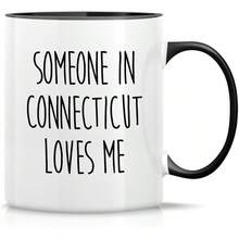 Retreez Funny Mug Long Distance Relationship - Someone In Loves Me Mug - 11 Oz Ceramic Coffee Or Tea Cup - Birthday, Missing You, Valentine's Day Boyfriend Or Girlfriend - 白色馬克杯,黑色手柄和內壁 - 查看 2