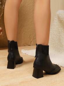 Jesień/zima 2025 Nowe, vintage'owe, grube, patchworkowe, dzianinowe, smukłe buty na średnim obcasie z zamkiem błyskawicznym z tyłu dla kobiet