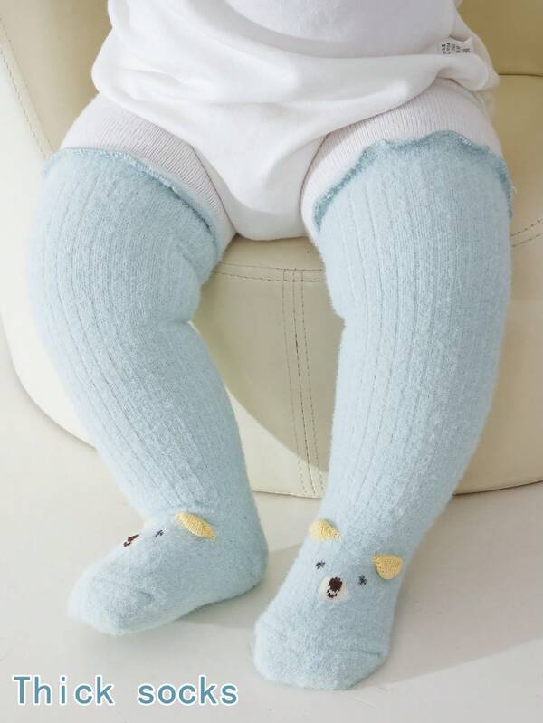 زوج من الجوارب الناعمة والمريحة والمطاطية والدافئة بتصميم كرتوني جميل للركبة للأطفال، مناسبة للأولاد والبنات، للاستخدام في فصلي الخريف والشتاء، للاستخدام اليومي