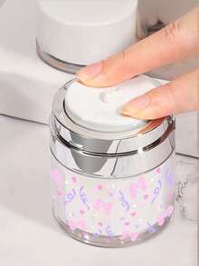 متعدد الألوان