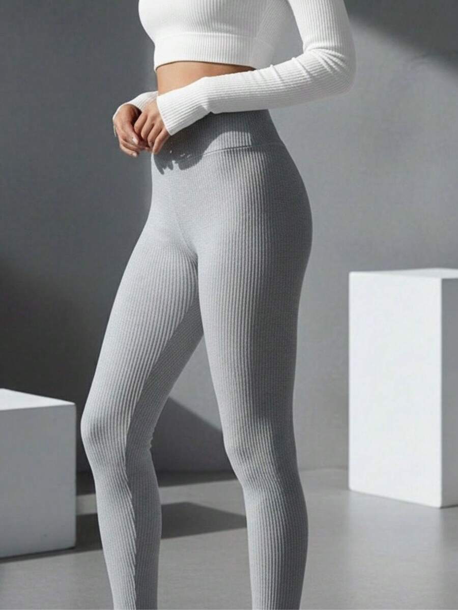Calça Legging De Academia Fitness em Malha Canelada – Cintura Alta, Sem Costura e com Alta Elasticidade - Cinza - Visão 1
