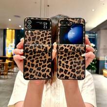Cheetah,Leopard Print Fold Phone Case - Multicolor - View 3