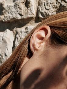 Einzigartige, stilvolle, lässige 925er Sterling Silber, goldplattierte quadratische Zirkonia Ohrstecker für Damen für den täglichen Gebrauch