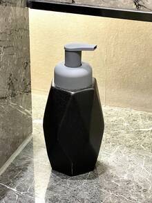 Dispensador de jabón cerámico geométrico, negro o blanco mate, diseño minimalista moderno, cabezal de bomba, adecuado para jabón de manos, jabón de platos, champú, loción corporal, uso en baño de hotel/hogar, botella vacía de alta gama rellenable