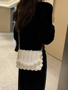 1 件黑色蓬松方形手提包，时尚毛茸茸单肩包，适合女性日常使用 - 米色 - 查看 5