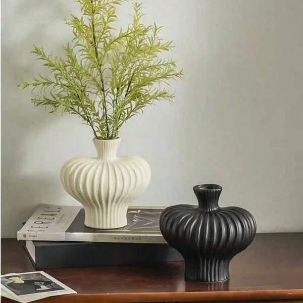 Plastic Heart-Shaped Vase (Ceramic-Imitation Art Style) – Premium Living Room Decor Piece, Ideal For Fresh Flower Display On Desktops, Home Ornament Home Decor Flower Vase Glass Vase