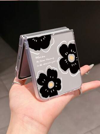 1 件时尚简约 PC 材质可爱花朵元素折叠手机壳，可保护和防止掉落：SamsungGalaxy Zflip 3/Zflip 4/Zflip 5/Zflip 6/Zflip 7/OPPO Find N3 Flip/Razr 50 Ultra/Razr 60 Ultra/Razr 60/Razr 50/XiaomiMIX Flip/Galaxy Z Flip7 FE