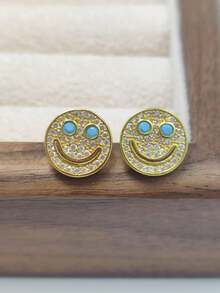 2 Peças Brincos de Botão com Rosto Sorridente Redondo Incrustado de Zircônia Cúbica e Cobre, Jóia de Estilo Elegante e Divertido, Adequada para Combinação Diária para Adicionar um Toque Vivo e Refinado.