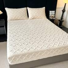 Set de lenjerie de pat din catifea, 3 buc., toamnă/iarnă, nou, moale și confortabil, cald și respirabil, instantaneu cald, husă de protecție anti-praf, set de cearșafuri cu elastic antiderapante, potrivit pentru dormitor, cameră de oaspeți, hotel. 1 cearșaf cu elastic + 2 fețe de pernă, inserția de pernă nu este inclusă. Potrivit ca și cadou de casă nouă pentru părinți, familie și prieteni sau ca și cadou textile pentru casă.