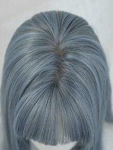 Peruci lungi și drepte, albastre, de 32 de inci, pentru femei - Perucă elegantă cu breton - Rădăcini închise la culoare, aspect natural, pufoasă, foarte moale, sintetică, rezistentă la căldură, perucă completă pentru fete, pentru zi cu zi, festivaluri de muzică, pentru cosplay, utilizare anime, cadou pentru prietenă - Albastru - Vizualizare 6