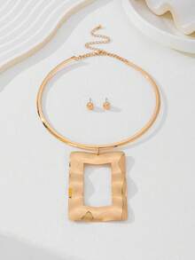 Exaggerated Geometric Asymmetrical Metallic Fashionable Necklace & Bead Set, Suitable For Women's Party Wear - Necklace + Earring Set - View 2