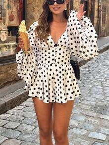 Vintage Polka Dot Mini Dress - Black & White Swing Dress With Lantern Sleeves & V-Neck, Retro Sweetheart Dress For Vacations & Parties - 黑與白 - 查看 1