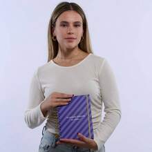 Libreta de Notas Bonita con Pasta Dura y Elstico, Cuaderno de Notas Profesional como Diario de Gratitud, Agenda Mujer o Journaling Notebook, Regalos para Mujer y Mam u2013, Escribe - Morado - Escribe - Ver 6